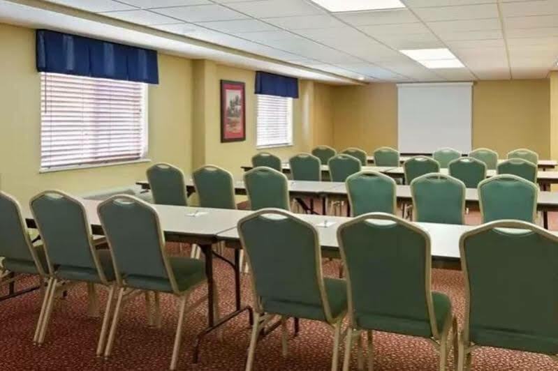 Americinn By Wyndham Republic Dış mekan fotoğraf